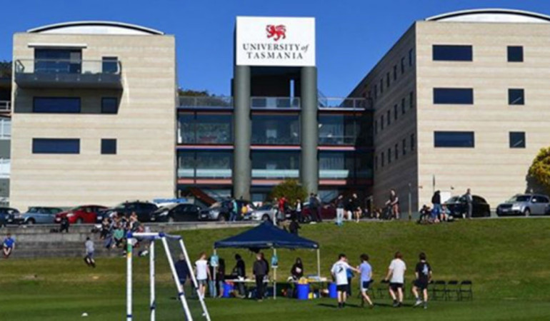 UNIVERSITY OF TASTIMANIA (UTAS)