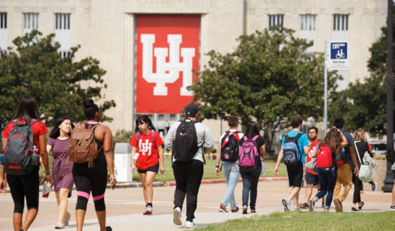 UNIVERSITY OF HOUSTON (UH)